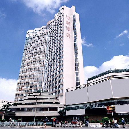 Rosedale Hotel&Suites Canton Esterno foto