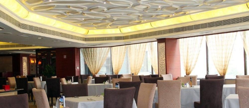 Rosedale Hotel&Suites Canton Esterno foto