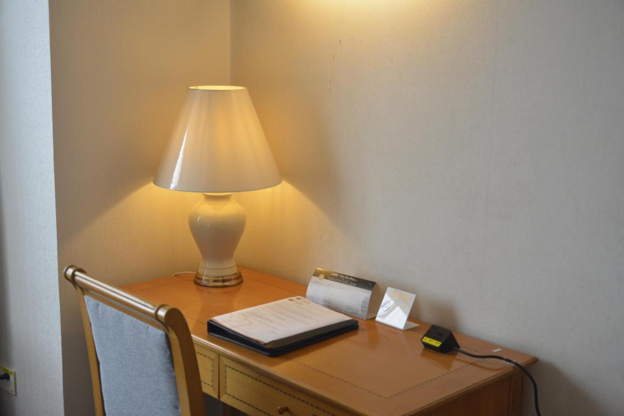 Rosedale Hotel&Suites Canton Esterno foto