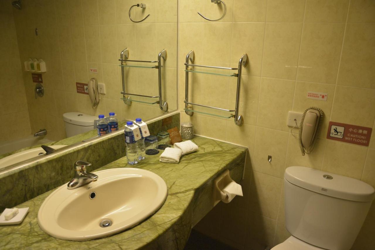 Rosedale Hotel&Suites Canton Esterno foto
