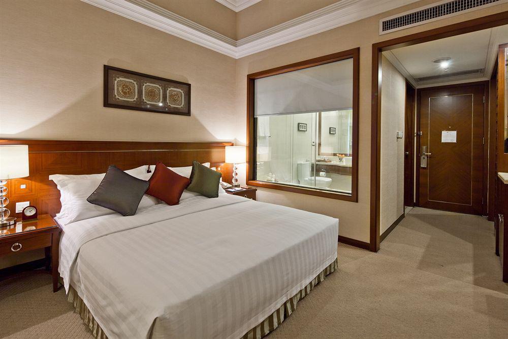 Rosedale Hotel&Suites Canton Esterno foto
