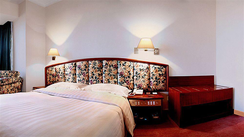 Rosedale Hotel&Suites Canton Esterno foto